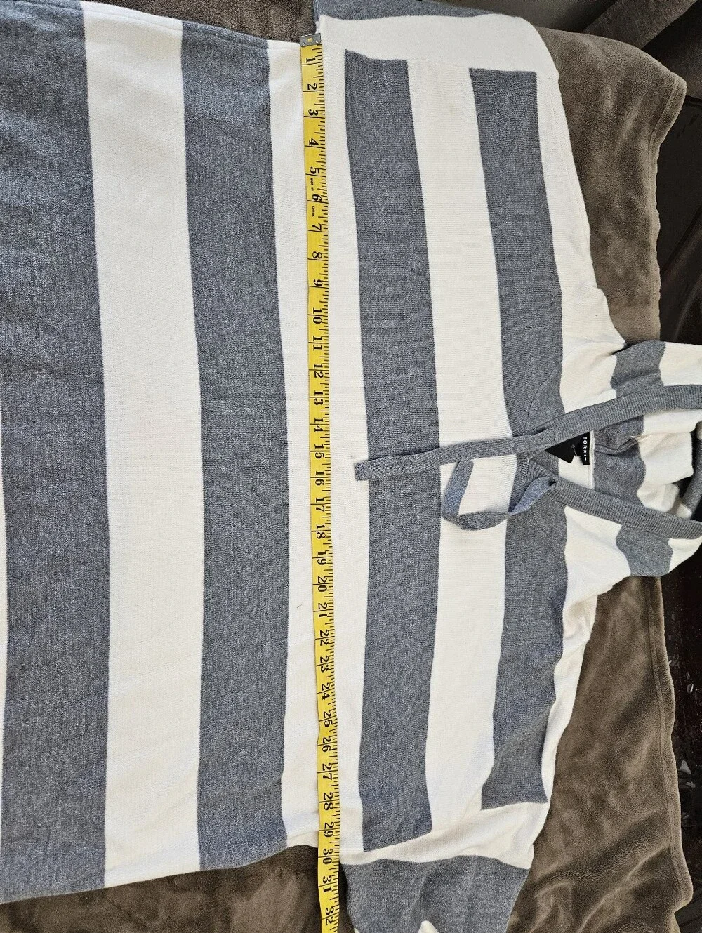 torrid Gray and White Striped Hooded Knit Pullover Size 4